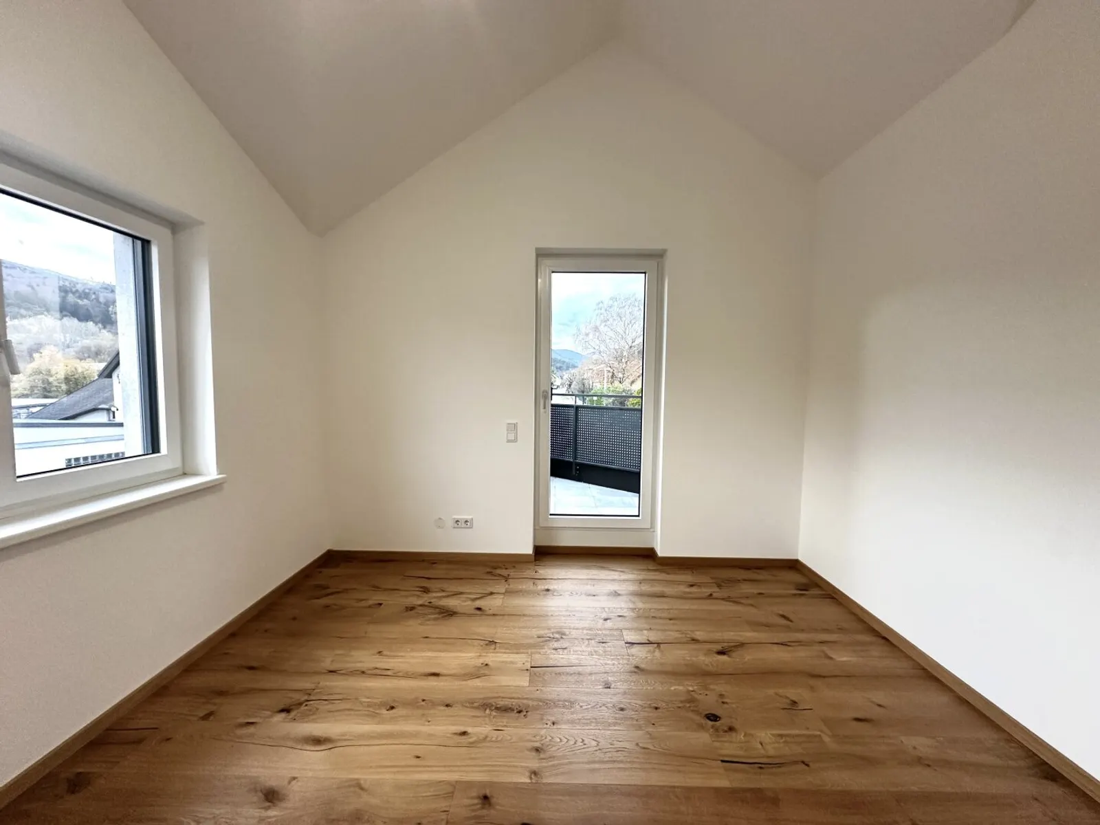 Neubau-Reihenhäuser in Markt Piesting - nur 35 Min. von Wien - 6/8