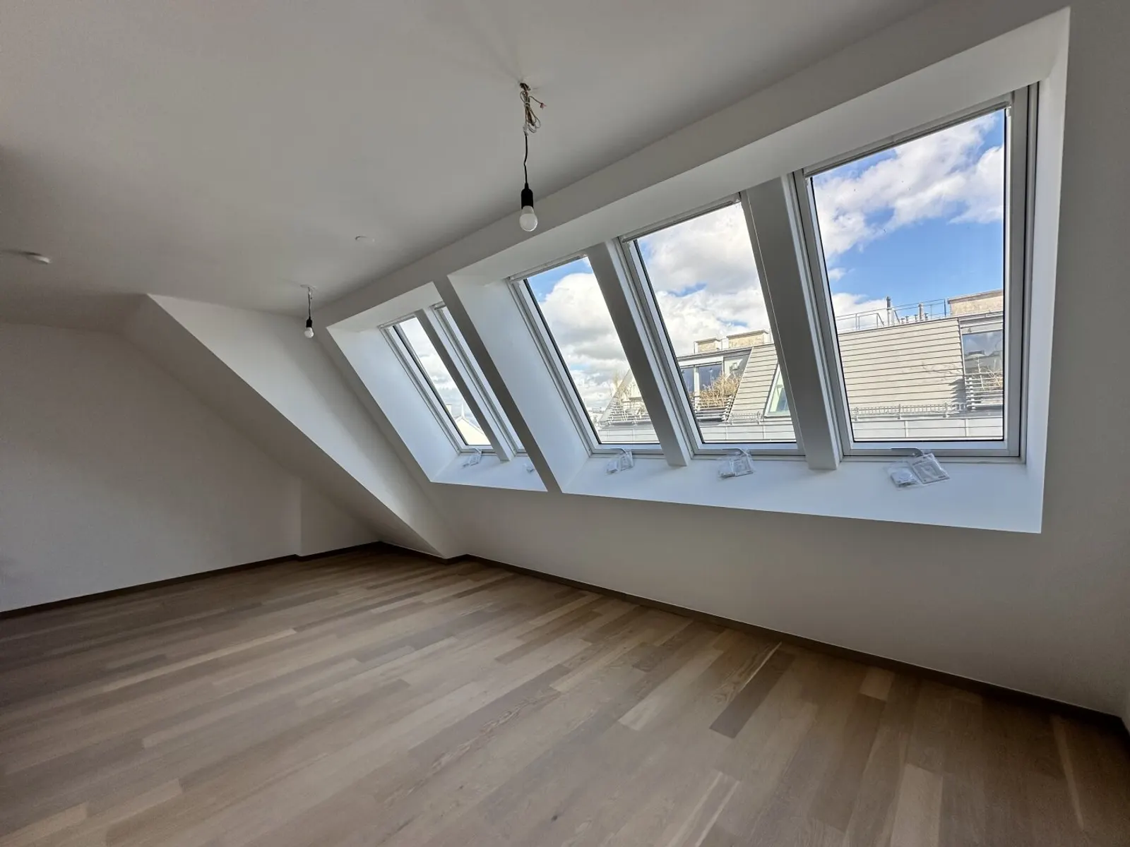Modernes Neubau-Penthouse am Kutschkermarkt - Erdwärme, Fußbodenheizung & großzügige Dachterrasse! Garagenstellplatz - 8/8