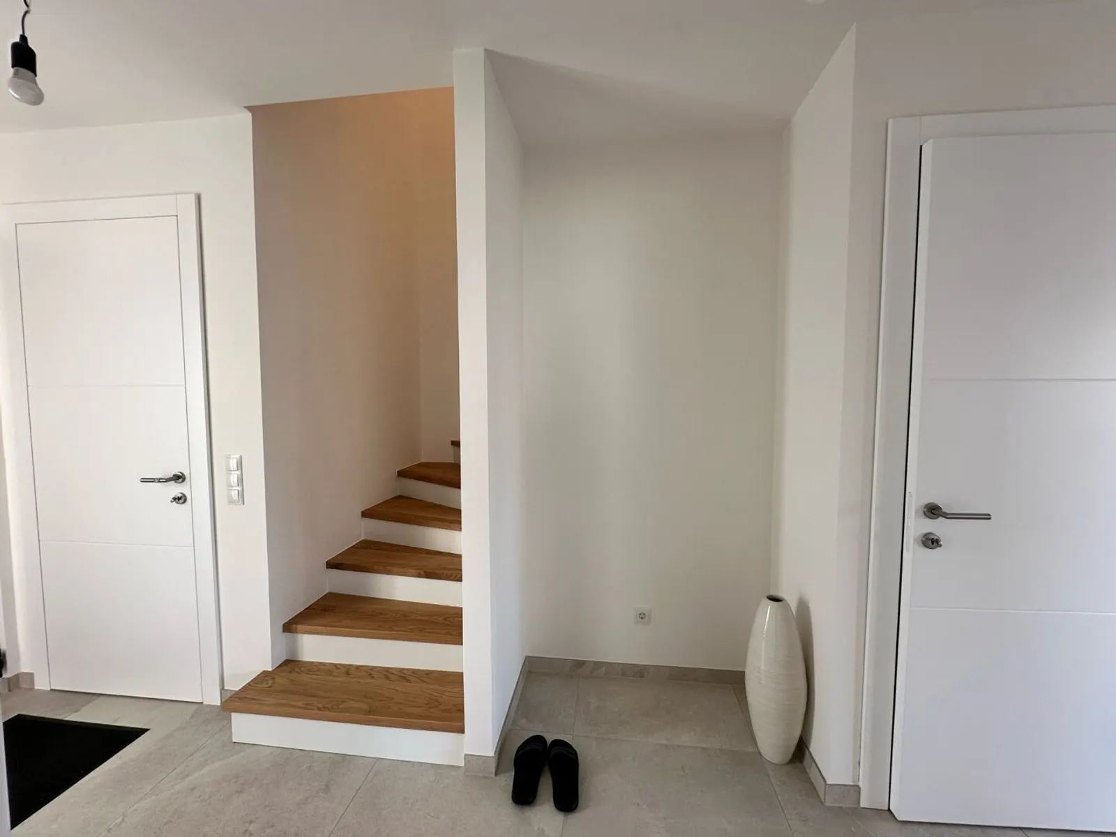 Schlüsselfertig! Moderne Doppelhaushälfte mit Garten - 20min von Wien! - 8/8