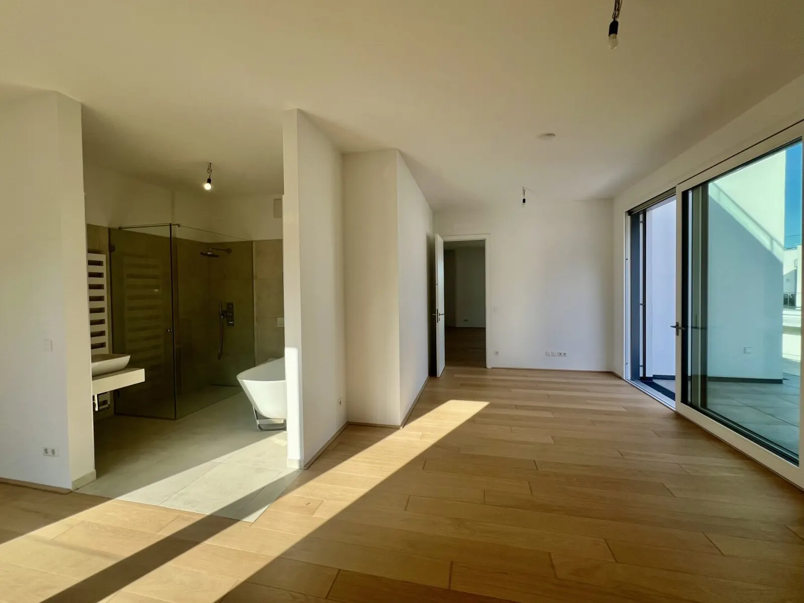 Exklusives Wohnen am Wasser: Ihr neues Zuhause am Kuchelauer Hafen - 7/8