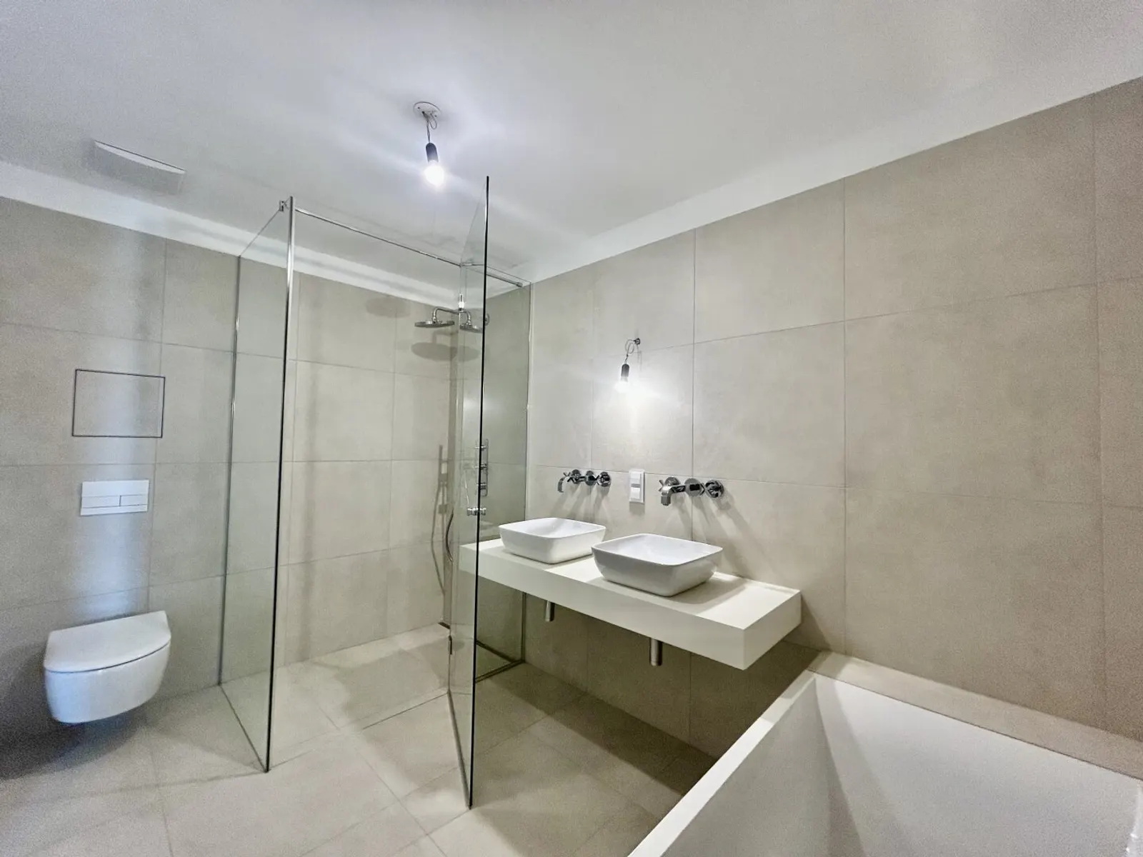 Exklusives Wohnen am Wasser: Ihr neues Zuhause am Kuchelauer Hafen - 8/8