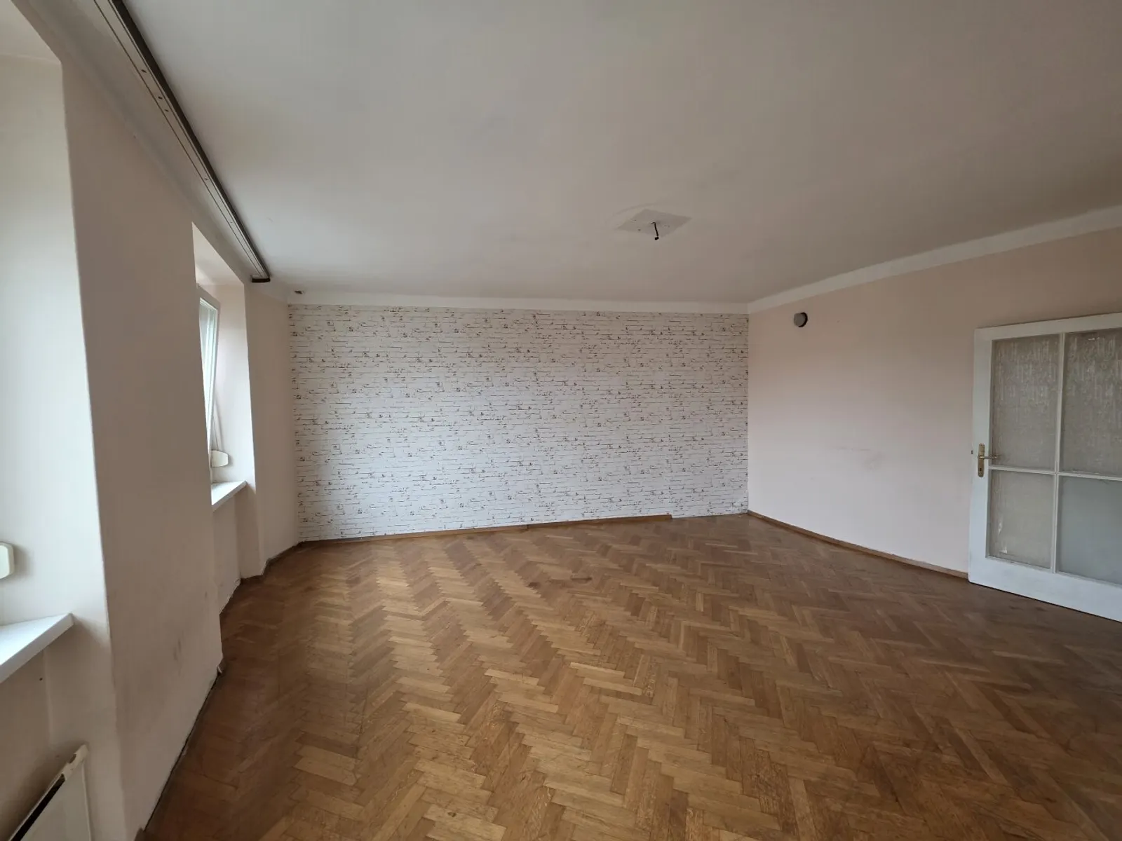 Viel Potenzial: Wohnung mit sehr gutem Grundriss - 6/8
