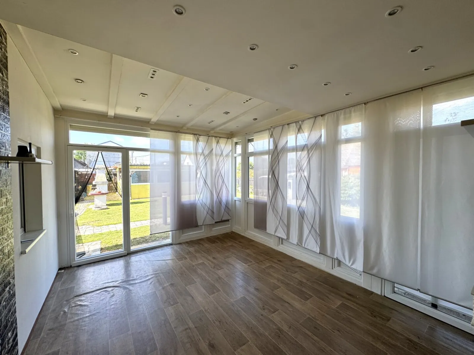 Großzügiges Haus mit und oasenhaftem Garten, Wintergarten und optionaler Garage in Gerasdorf bei Wien - 8/8
